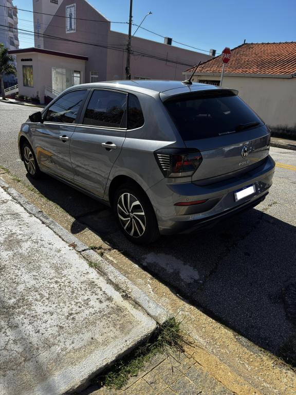 VOLKSWAGEN Polo Hatch - Foto