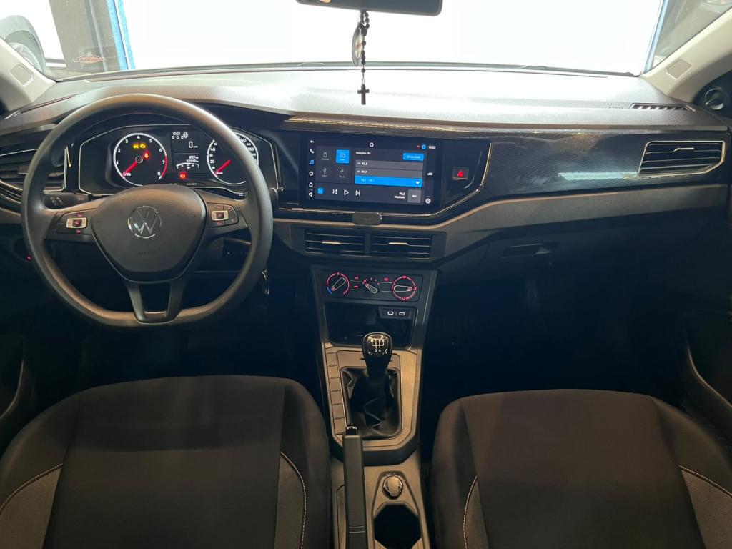VOLKSWAGEN Polo Hatch - Foto