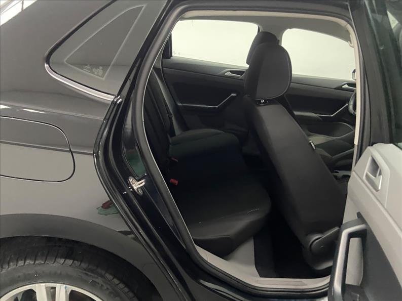 VOLKSWAGEN Polo Hatch - Foto