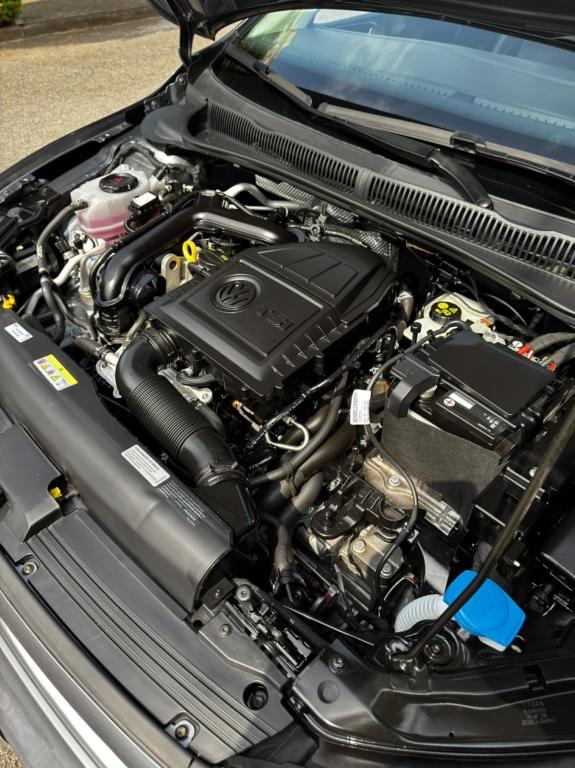 VOLKSWAGEN Polo Hatch - Foto