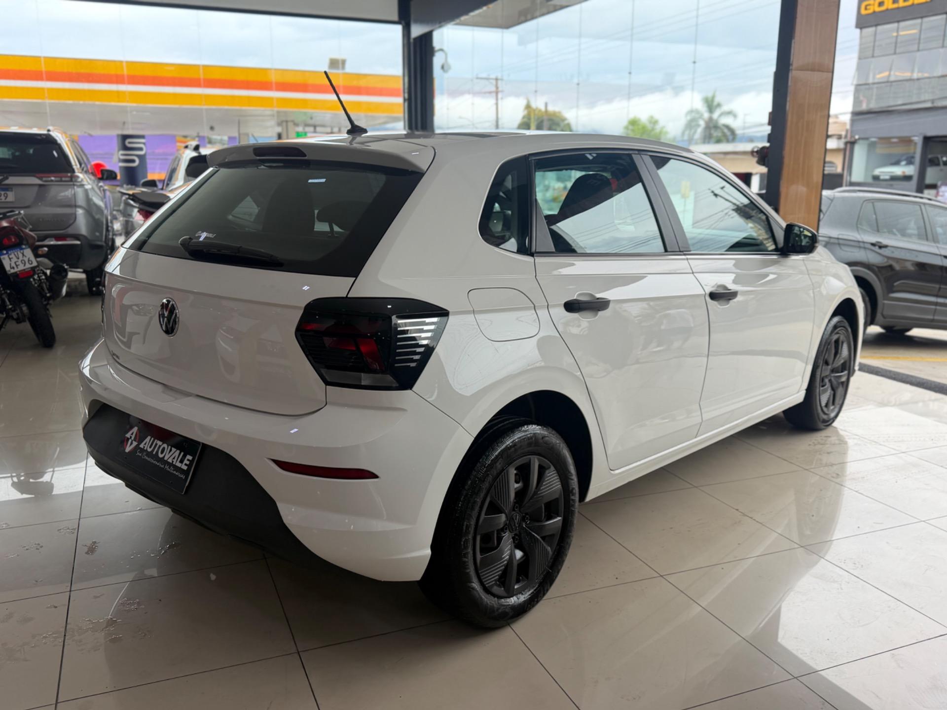 VOLKSWAGEN Polo Hatch - Foto