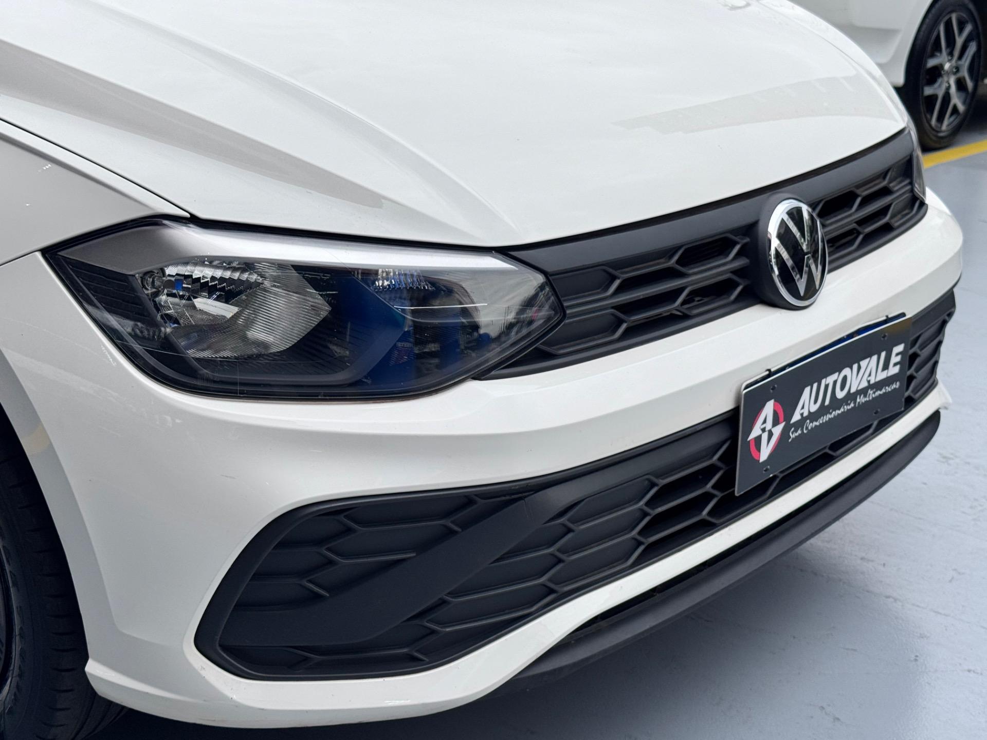 VOLKSWAGEN Polo Hatch - Foto