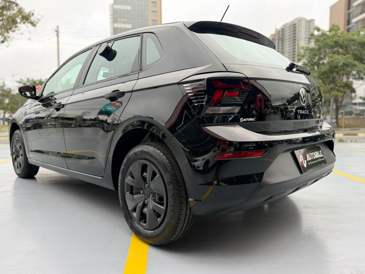 VOLKSWAGEN Polo Hatch - Foto