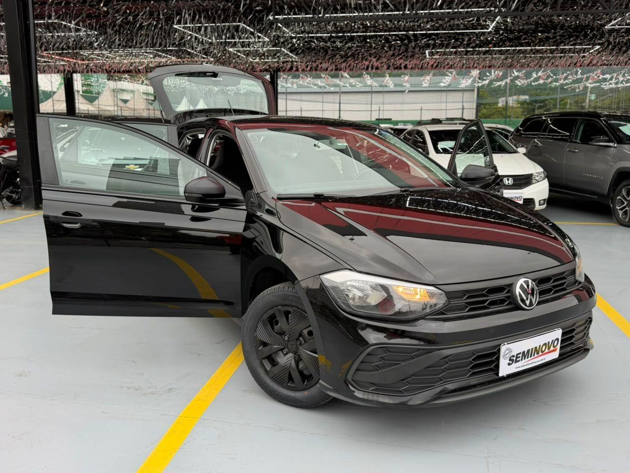 VOLKSWAGEN Polo Hatch - Foto