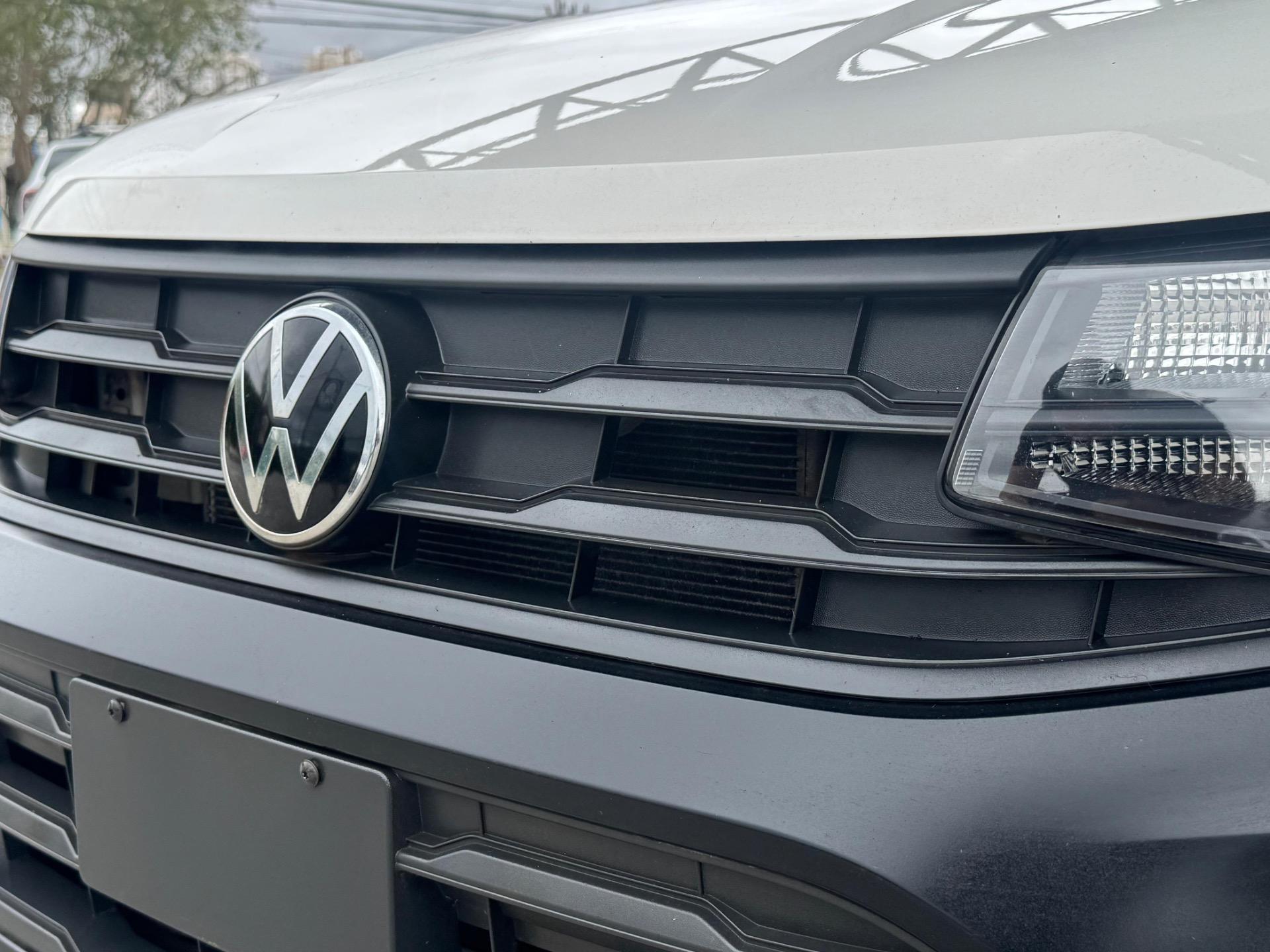 VOLKSWAGEN Saveiro - Foto