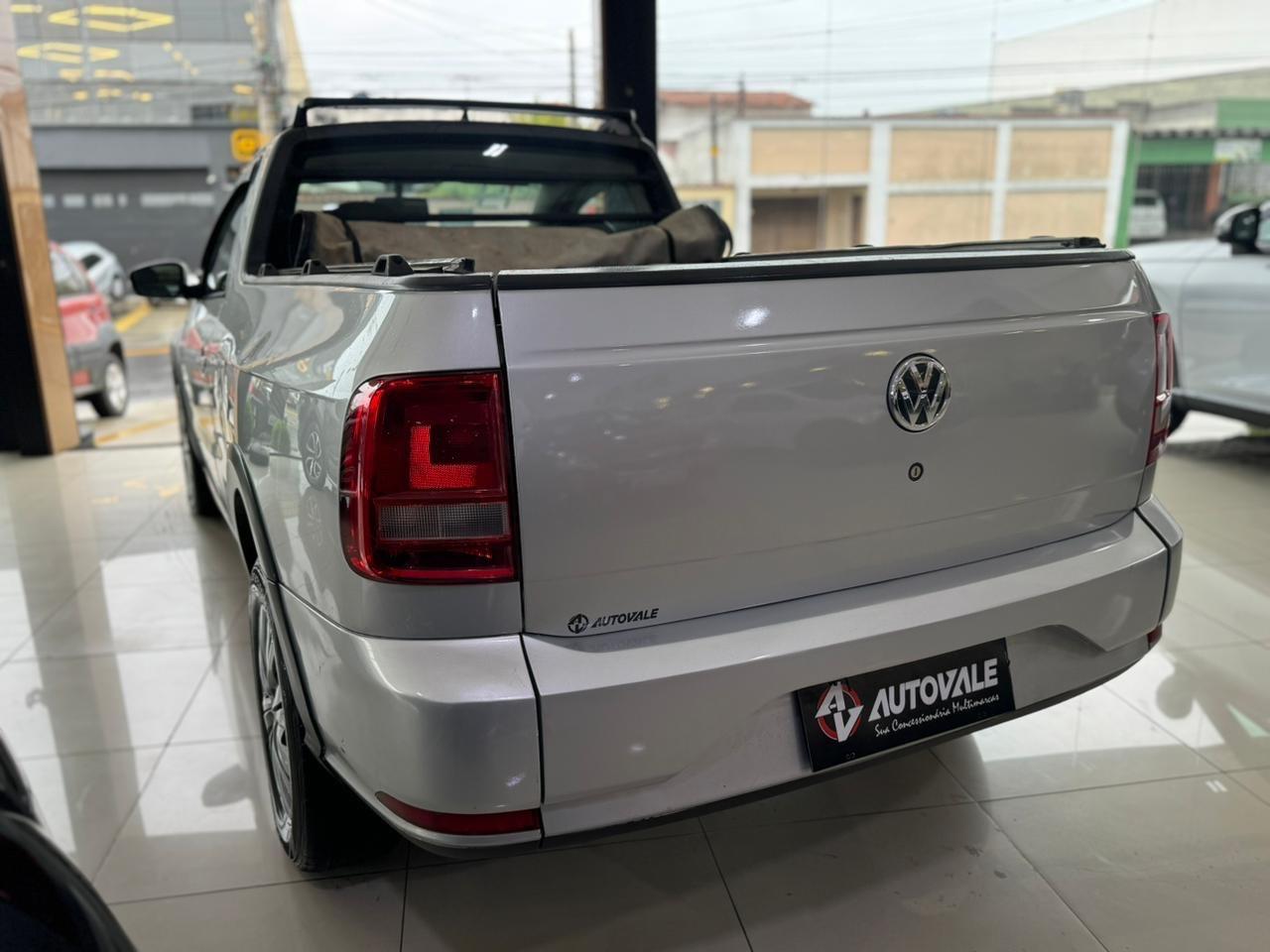 VOLKSWAGEN Saveiro - Miniatura