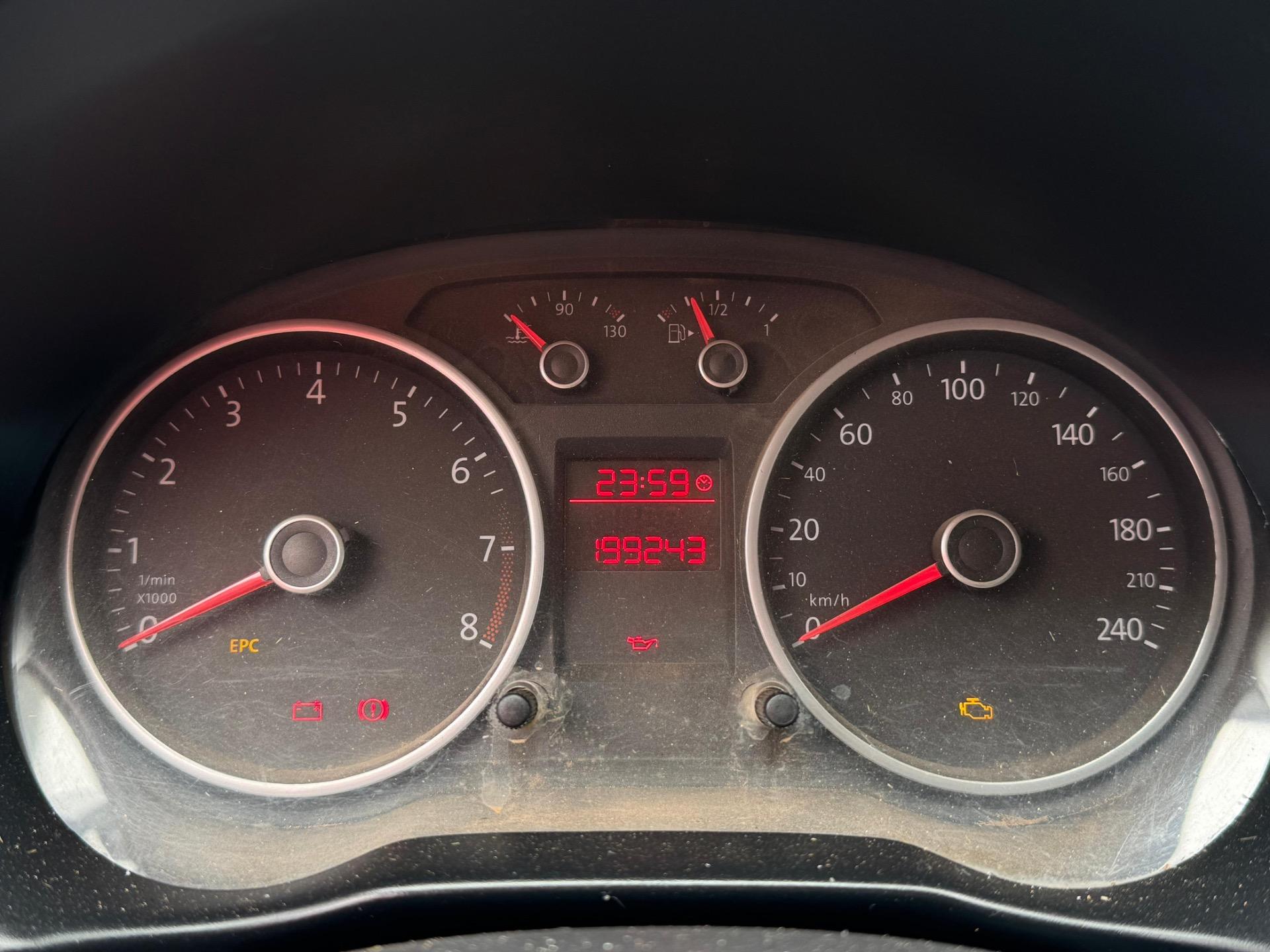 VOLKSWAGEN Saveiro - Foto