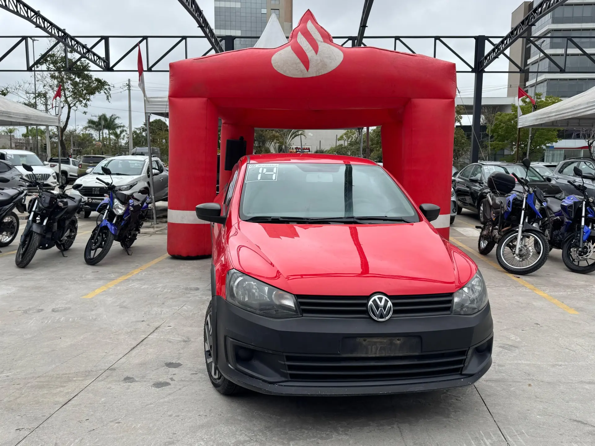 VOLKSWAGEN Saveiro - Foto