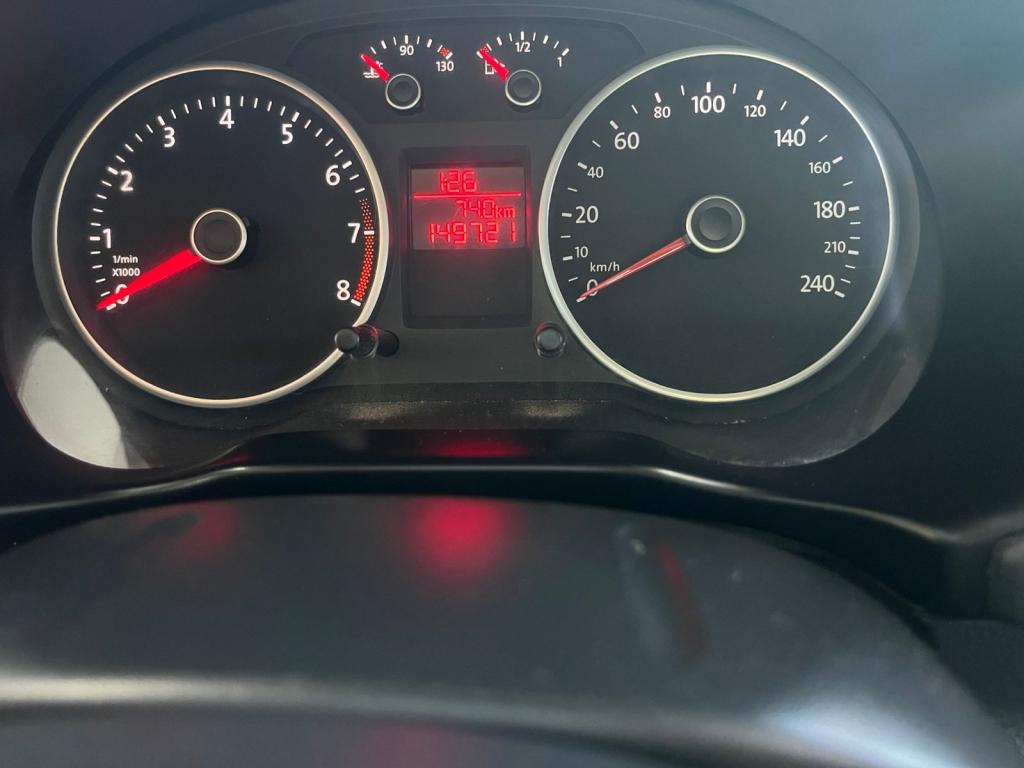 VOLKSWAGEN Saveiro - Foto