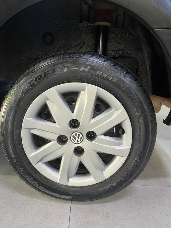 VOLKSWAGEN Saveiro - Foto