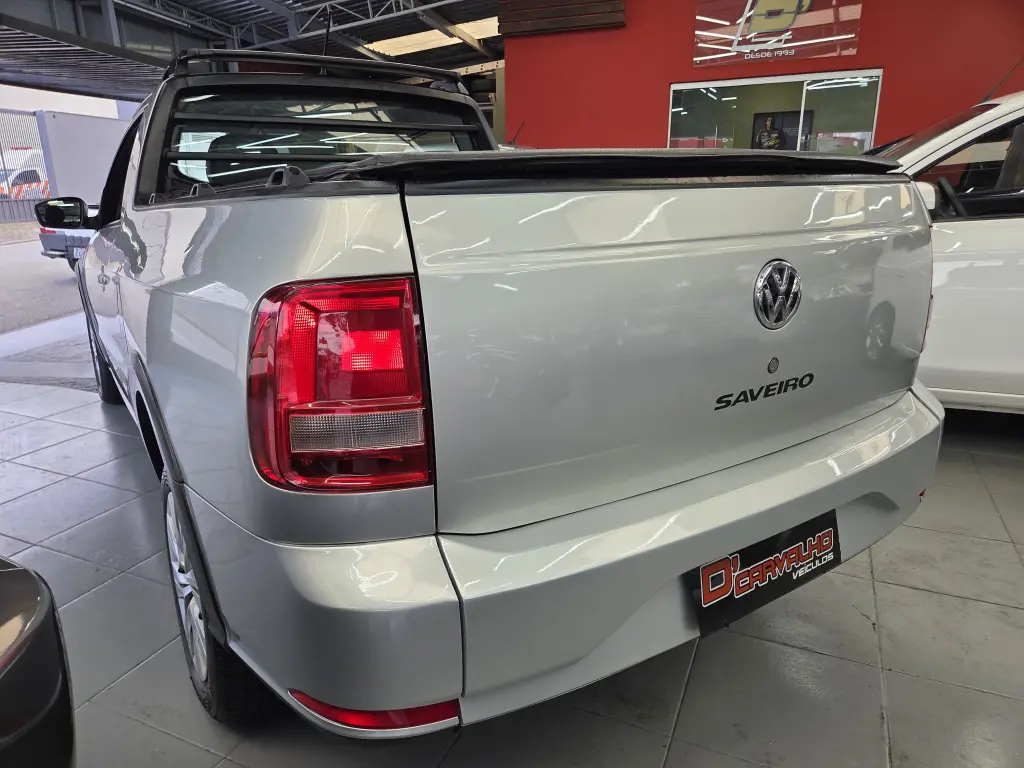 VOLKSWAGEN Saveiro - Foto