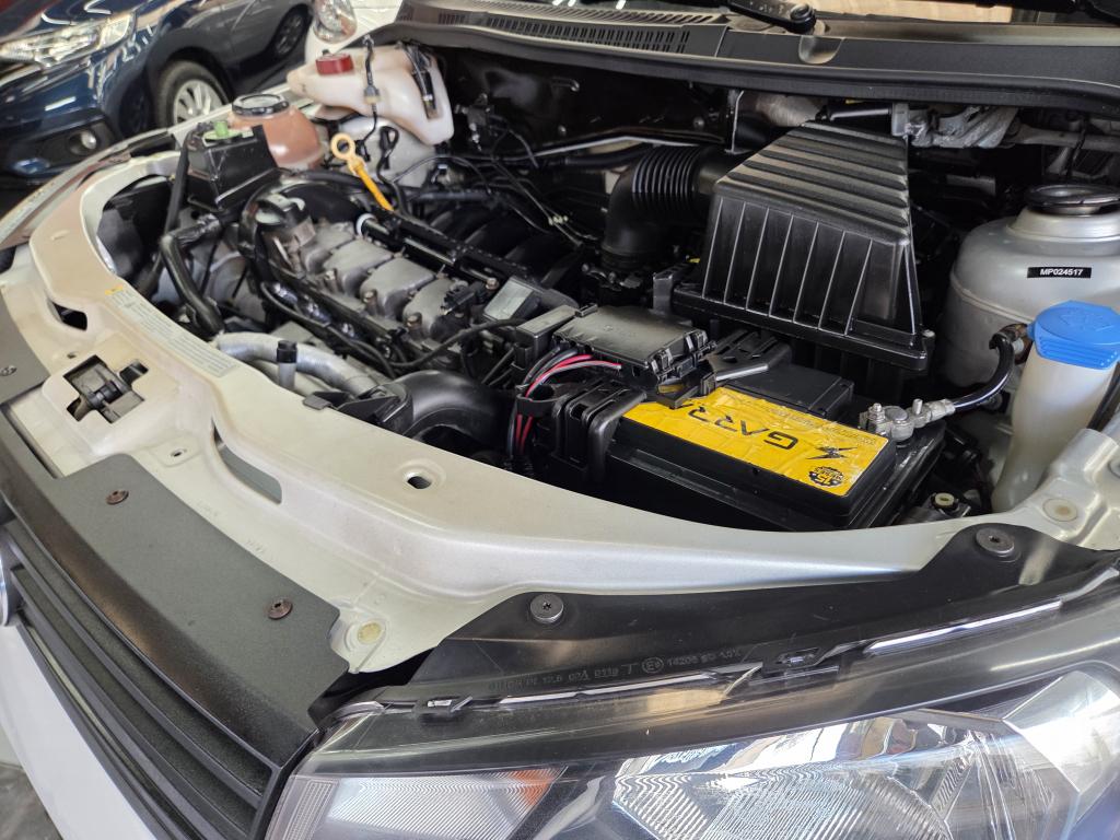 VOLKSWAGEN Saveiro - Foto