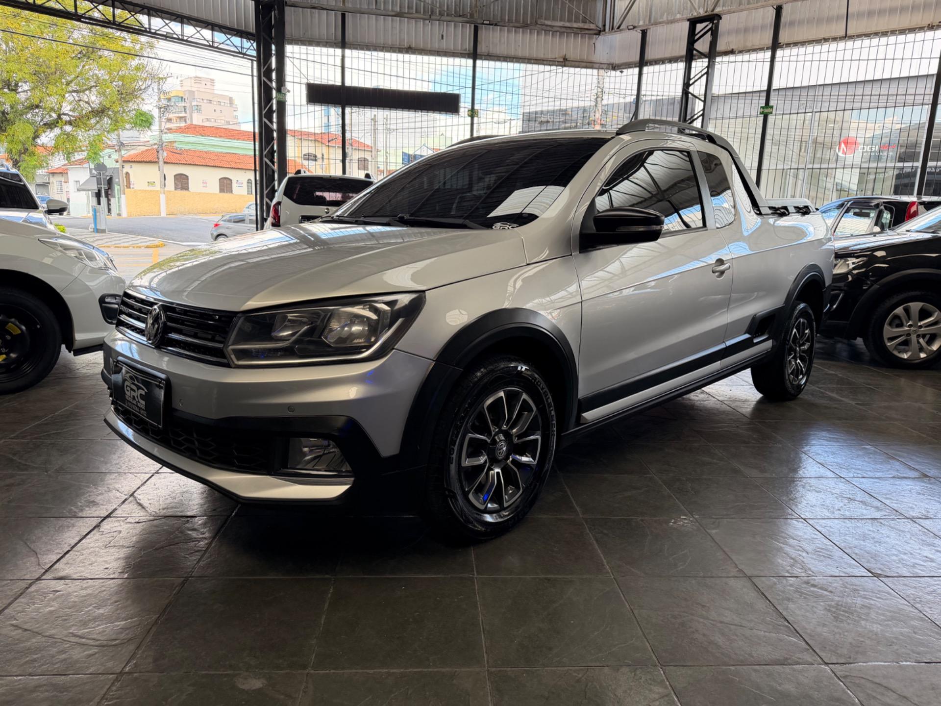 VOLKSWAGEN Saveiro - Foto