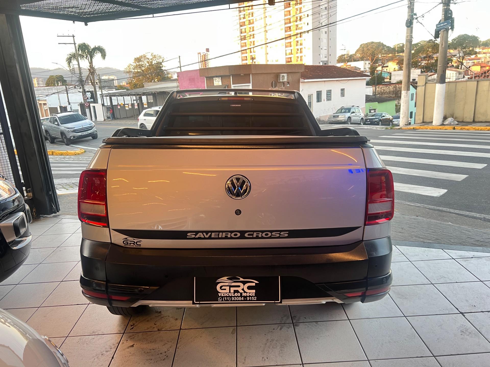 VOLKSWAGEN Saveiro - Foto