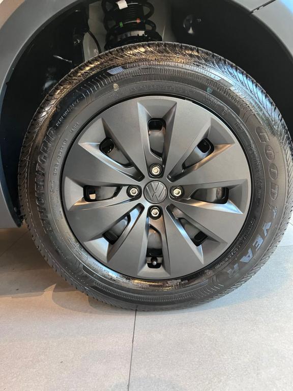 VOLKSWAGEN Saveiro - Foto