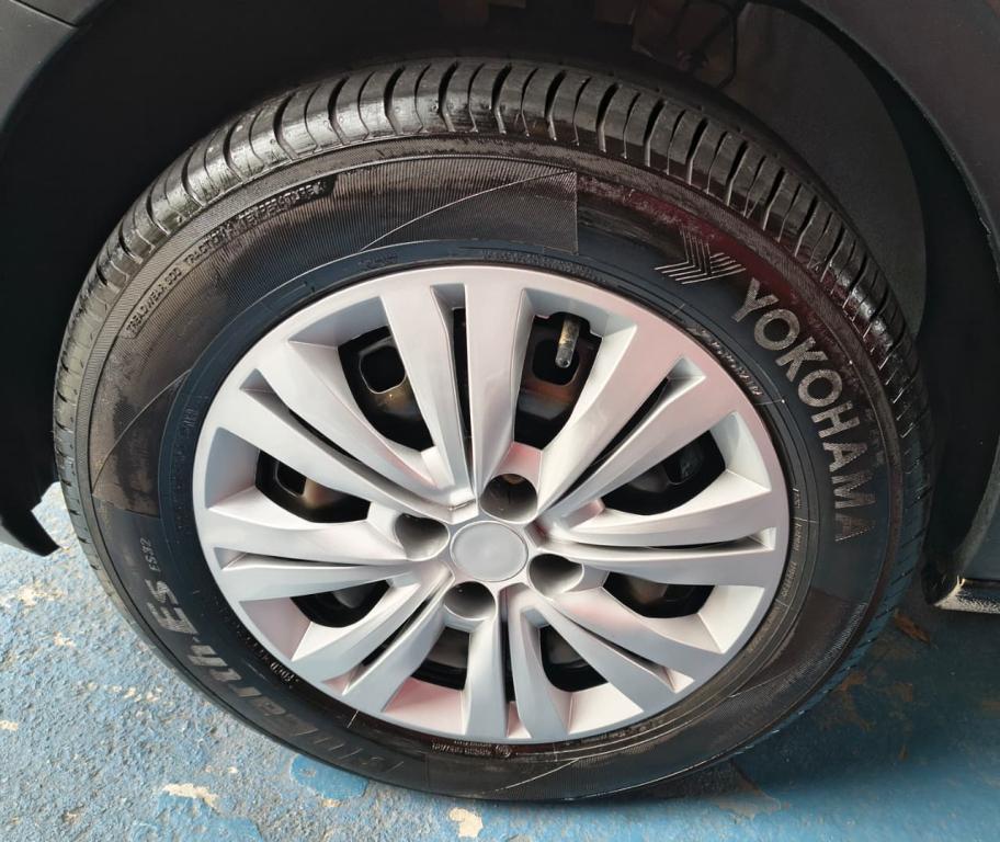 VOLKSWAGEN Saveiro - Foto