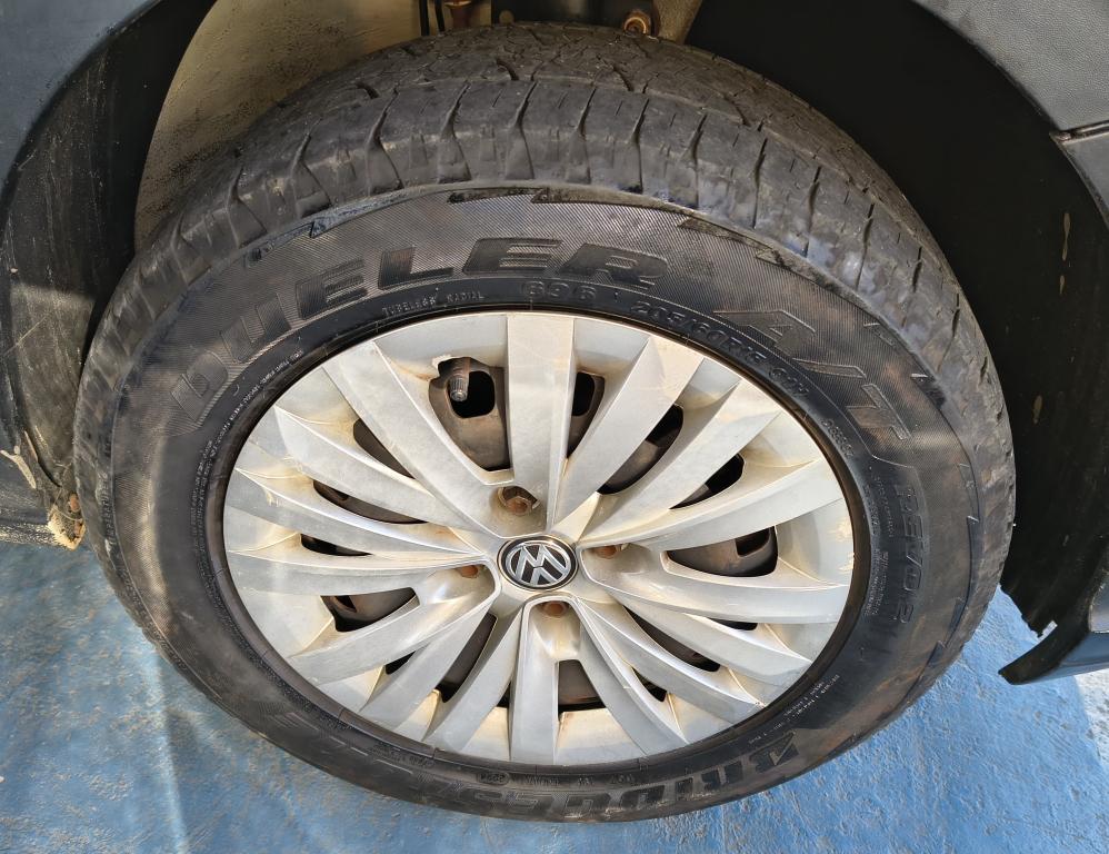 VOLKSWAGEN Saveiro - Foto