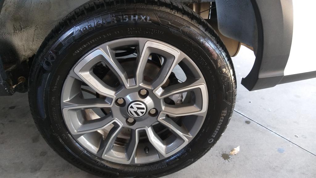 VOLKSWAGEN Saveiro - Foto