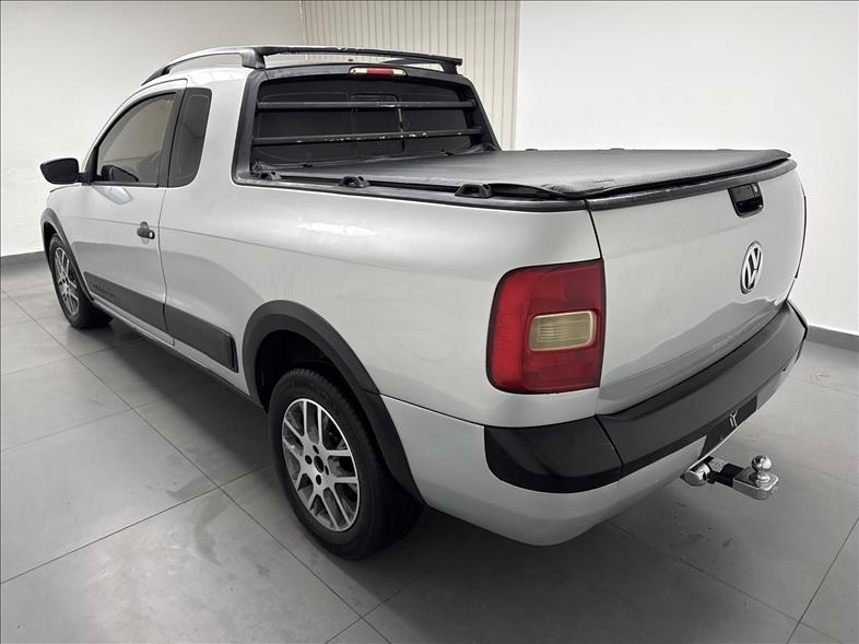 VOLKSWAGEN Saveiro - Foto