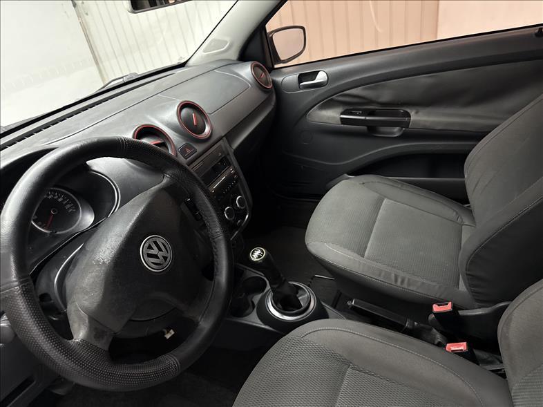 VOLKSWAGEN Saveiro - Foto