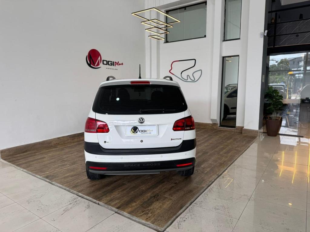 VOLKSWAGEN Space Cross - Foto