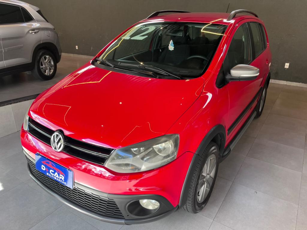 VOLKSWAGEN Space Cross - Foto