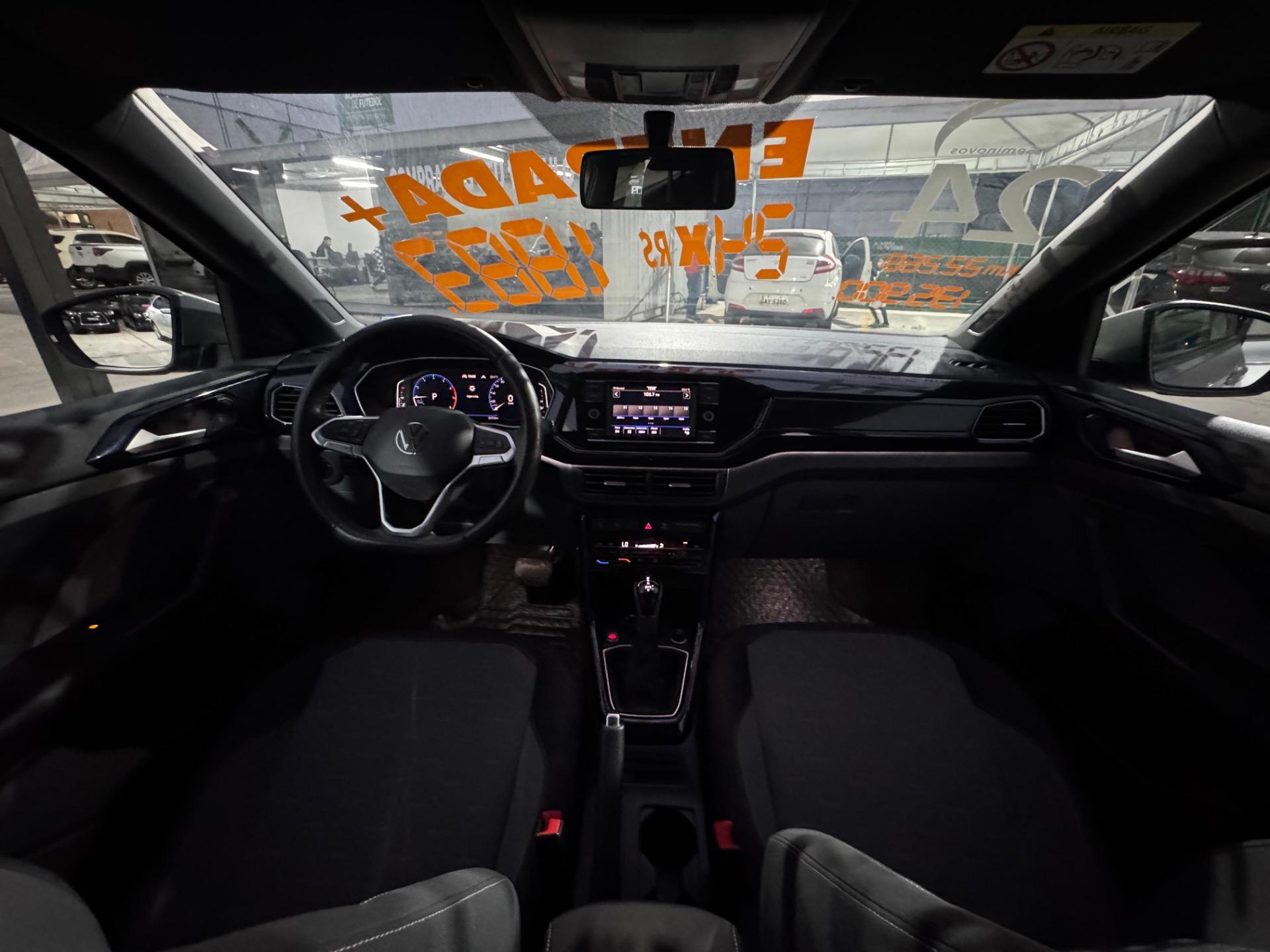 VOLKSWAGEN T-Cross - Foto