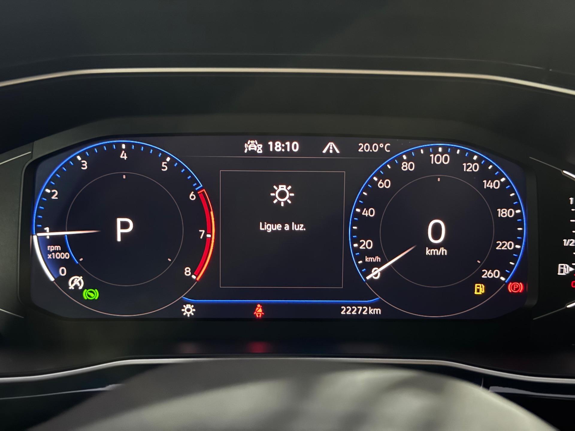 VOLKSWAGEN T-Cross - Foto