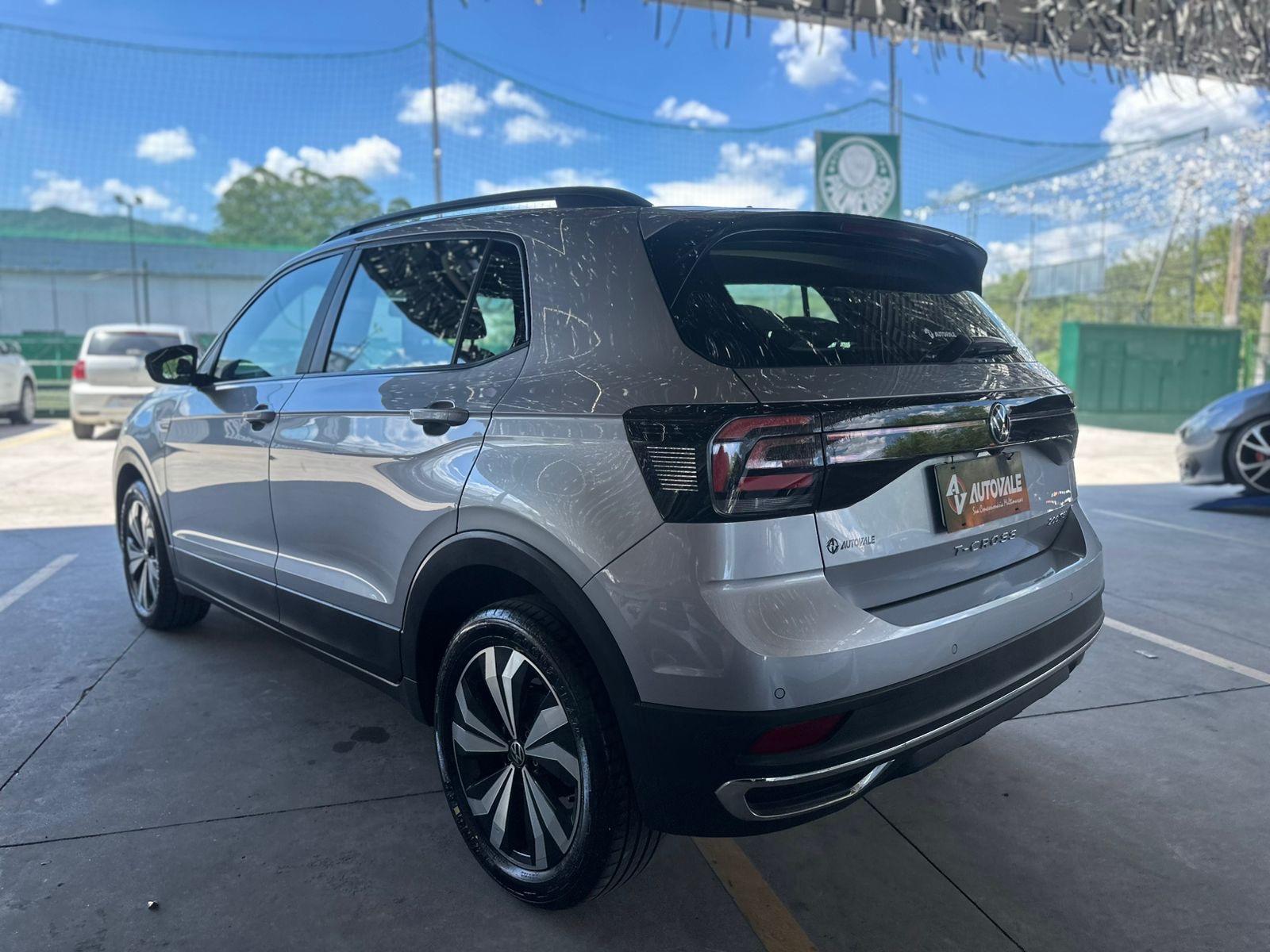 VOLKSWAGEN T-Cross - Foto