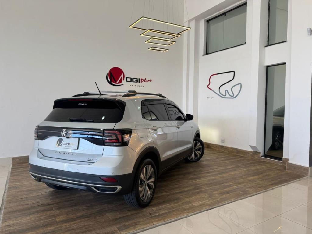 VOLKSWAGEN T-Cross - Foto