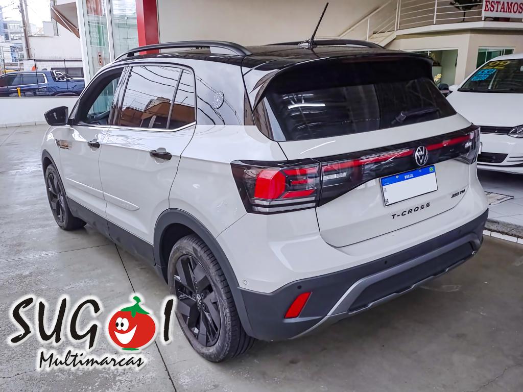 VOLKSWAGEN T-Cross - Foto
