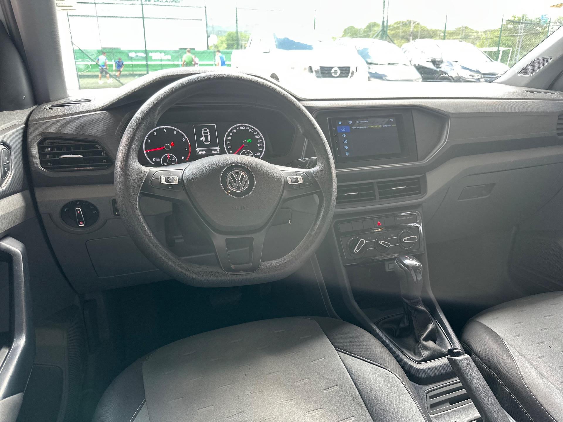 VOLKSWAGEN T-Cross - Foto