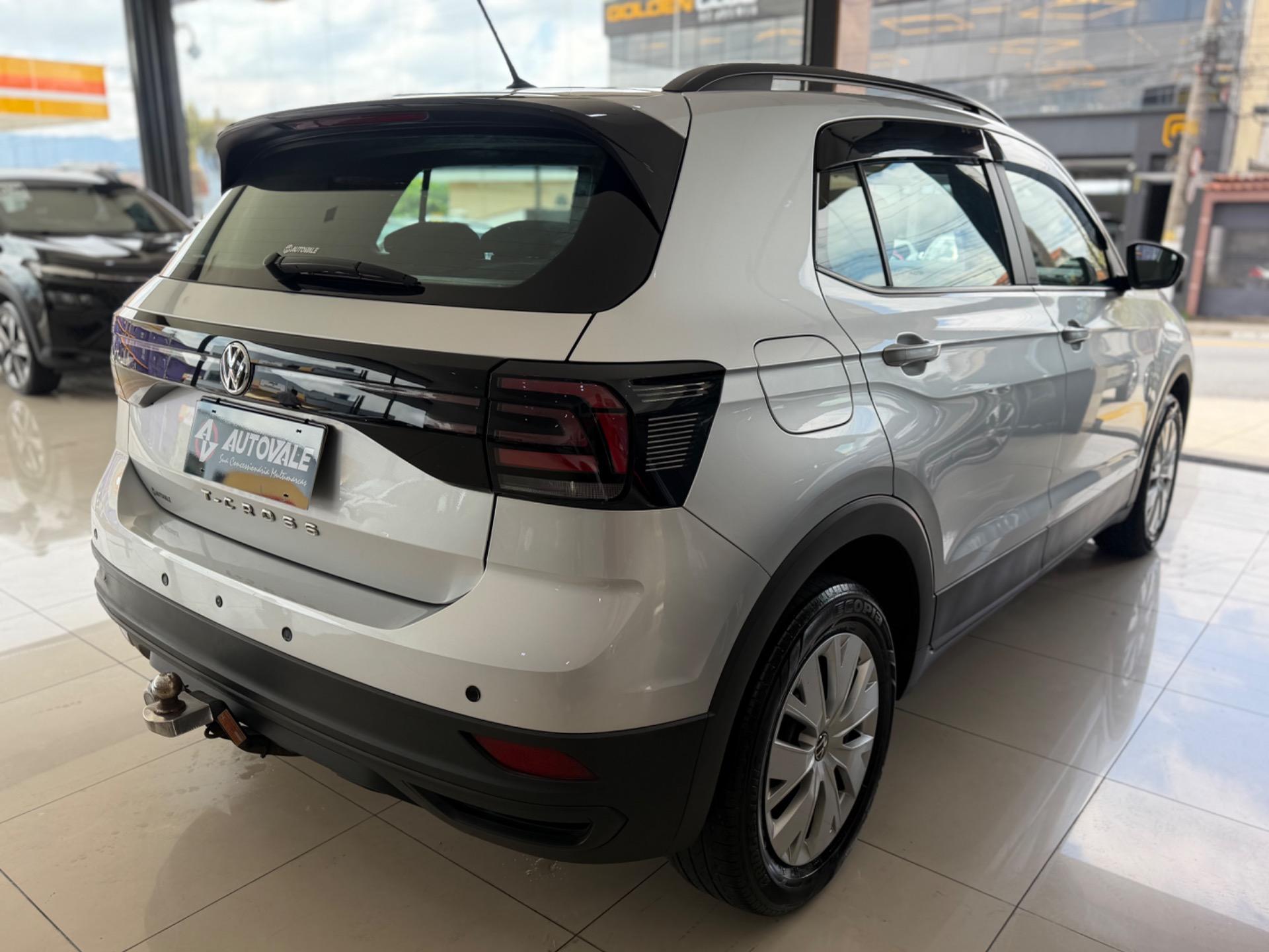 VOLKSWAGEN T-Cross - Foto