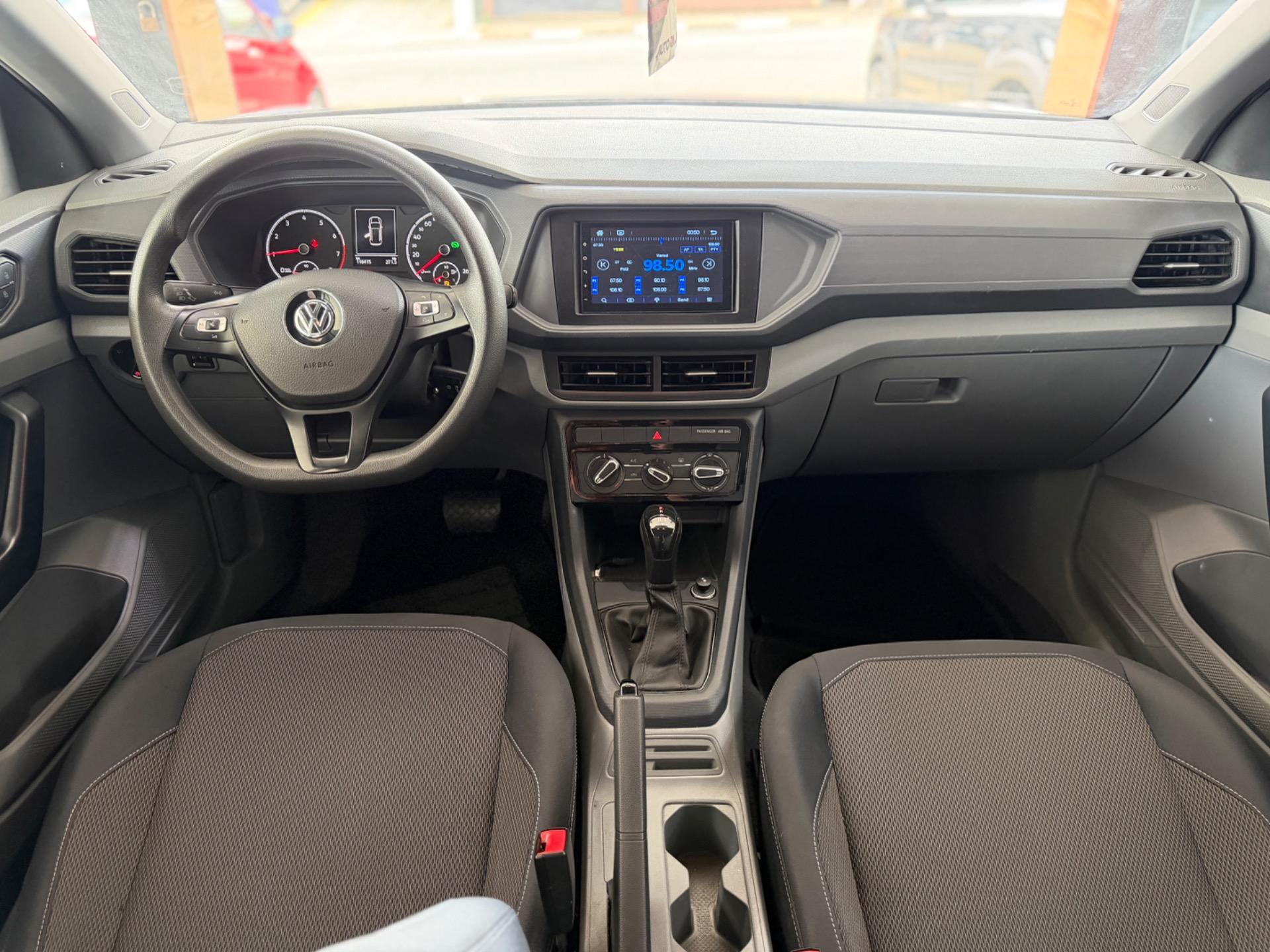 VOLKSWAGEN T-Cross - Foto