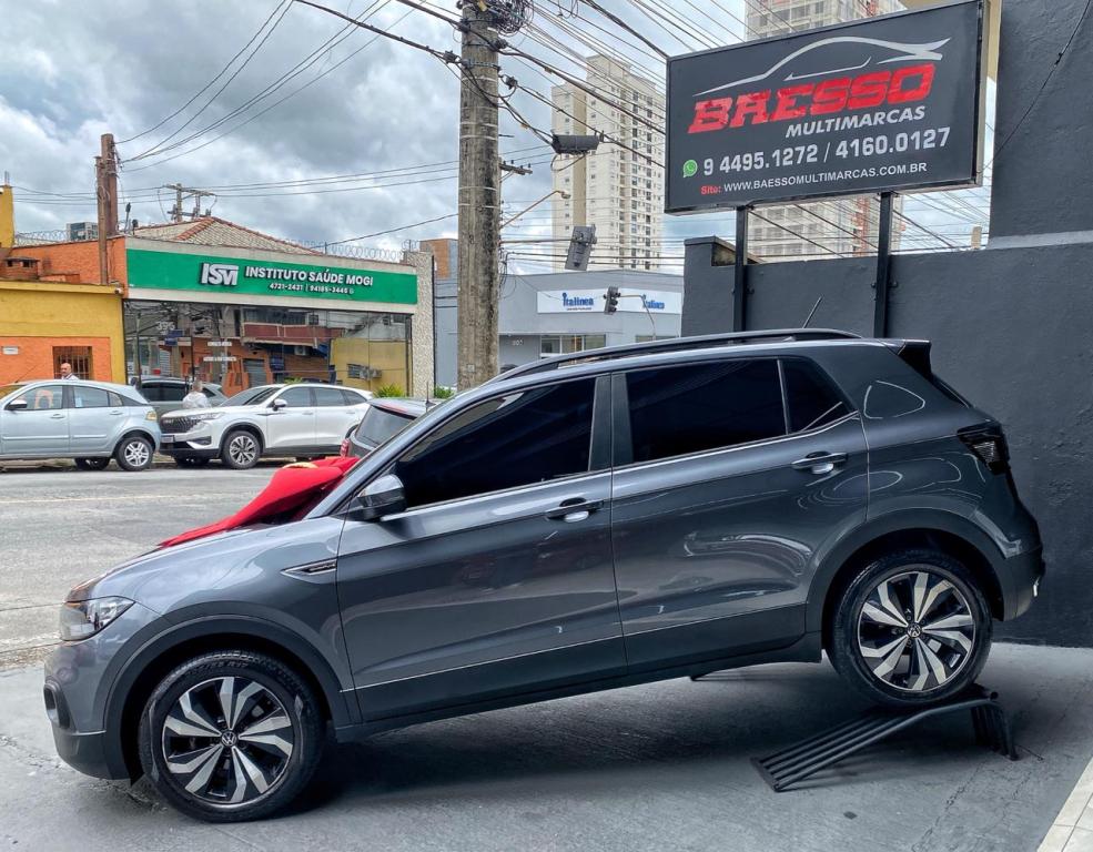 VOLKSWAGEN T-Cross - Foto