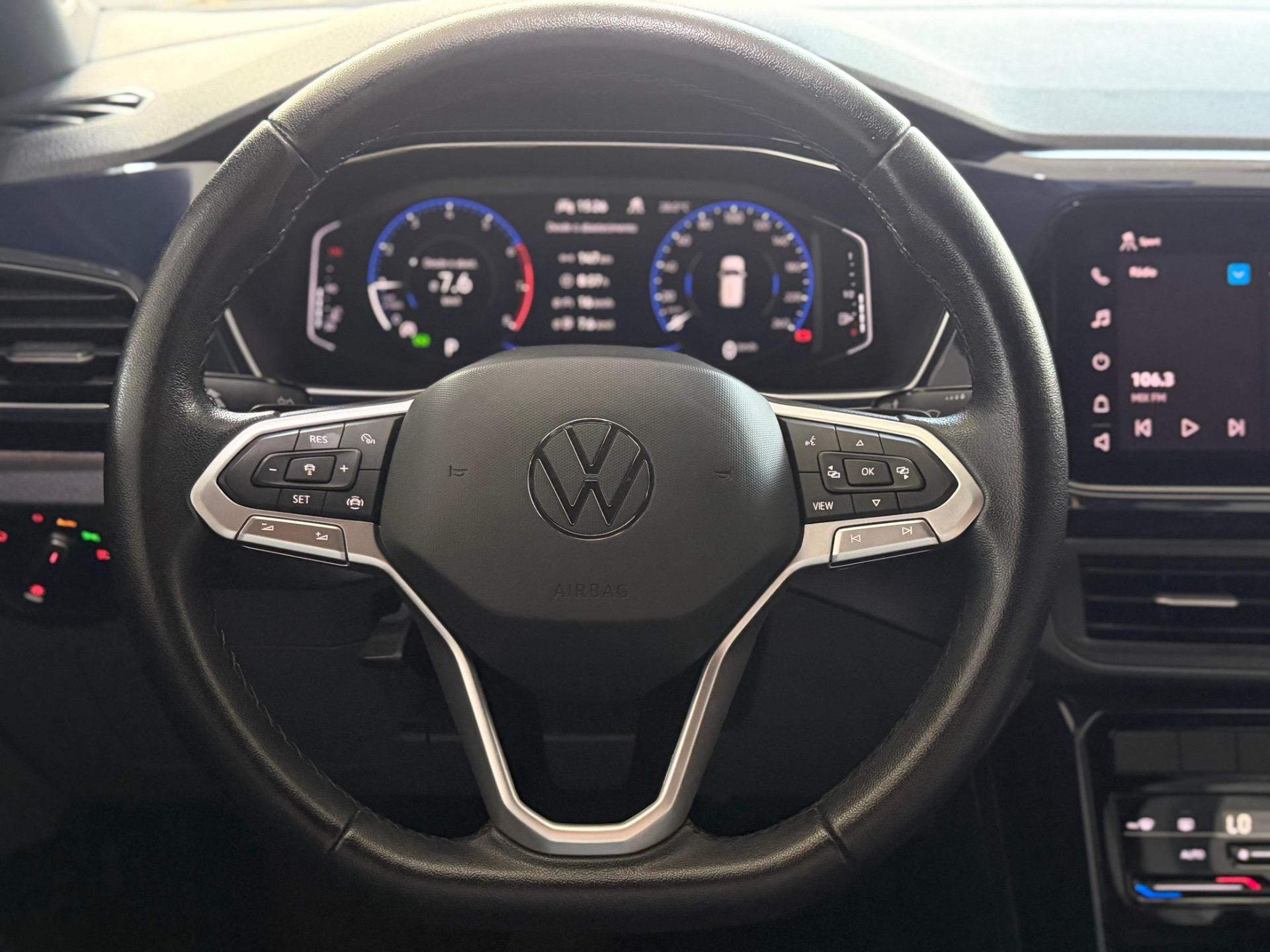 VOLKSWAGEN T-Cross - Foto