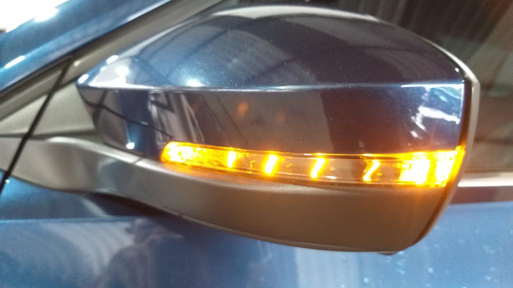 VOLKSWAGEN T-Cross - Foto