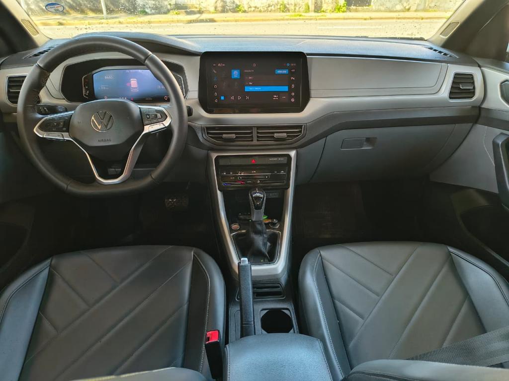 VOLKSWAGEN T-Cross - Foto