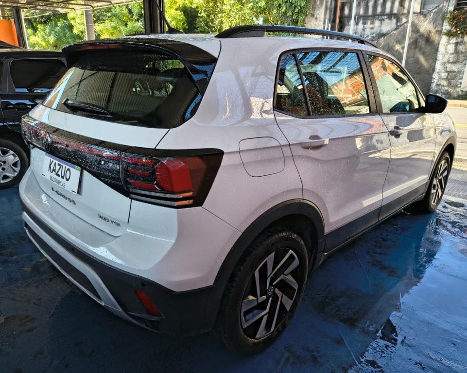 VOLKSWAGEN T-Cross - Foto