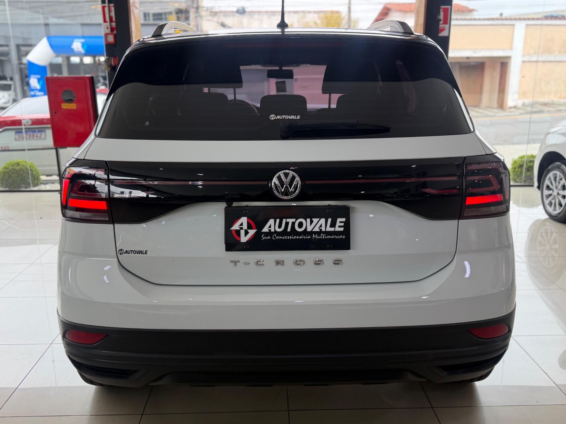 VOLKSWAGEN T-Cross - Foto