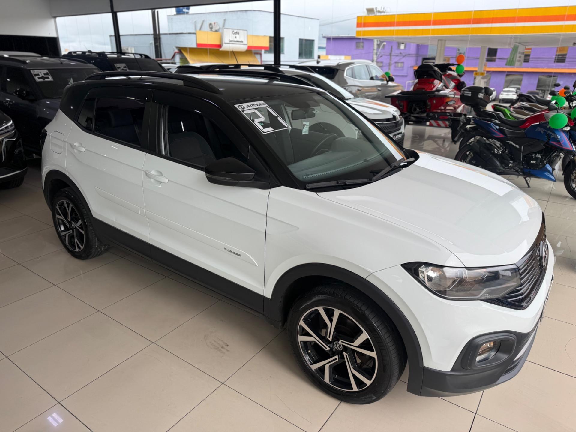 VOLKSWAGEN T-Cross - Foto