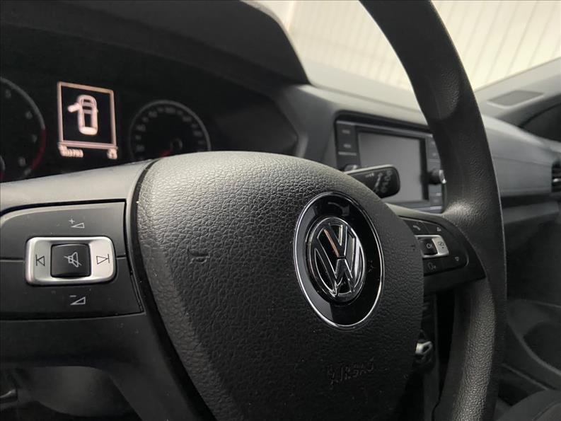 VOLKSWAGEN T-Cross - Foto