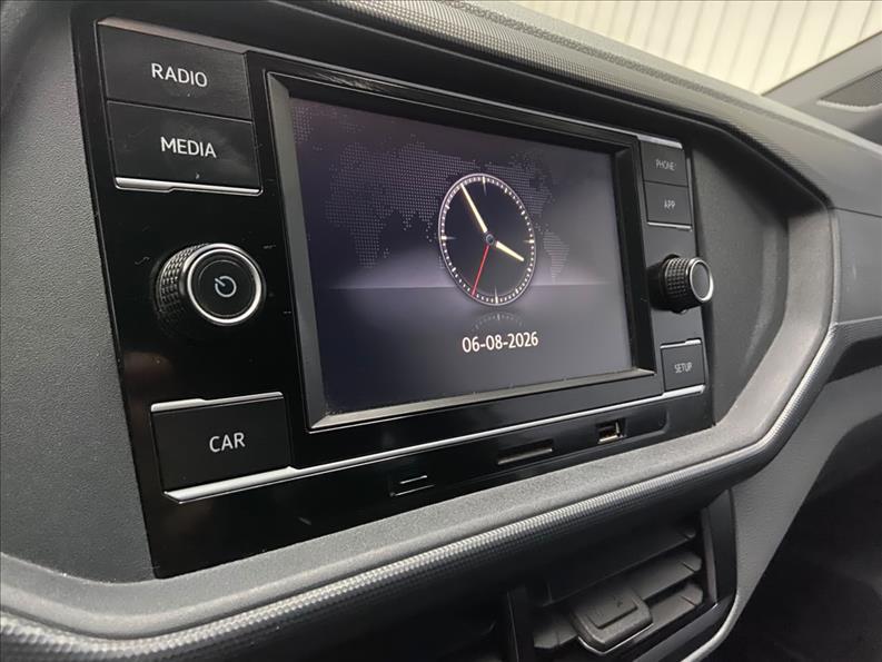 VOLKSWAGEN T-Cross - Foto