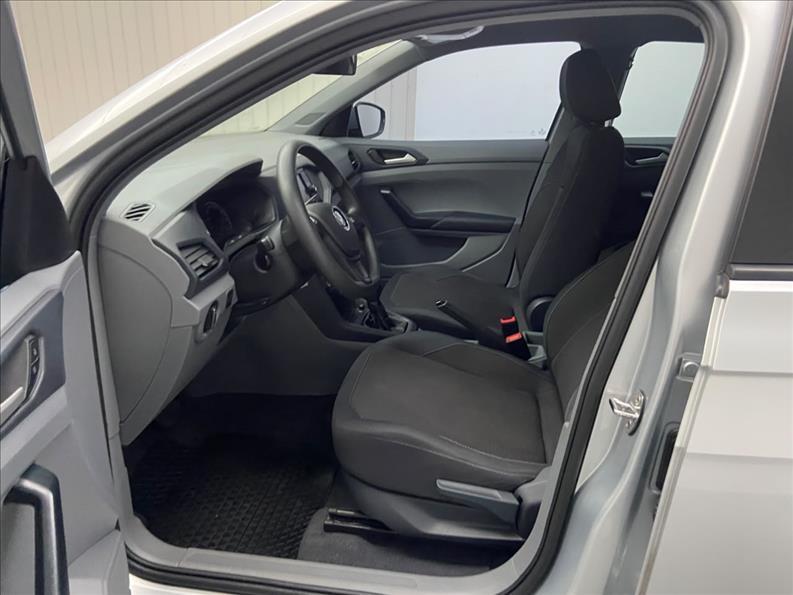 VOLKSWAGEN T-Cross - Foto