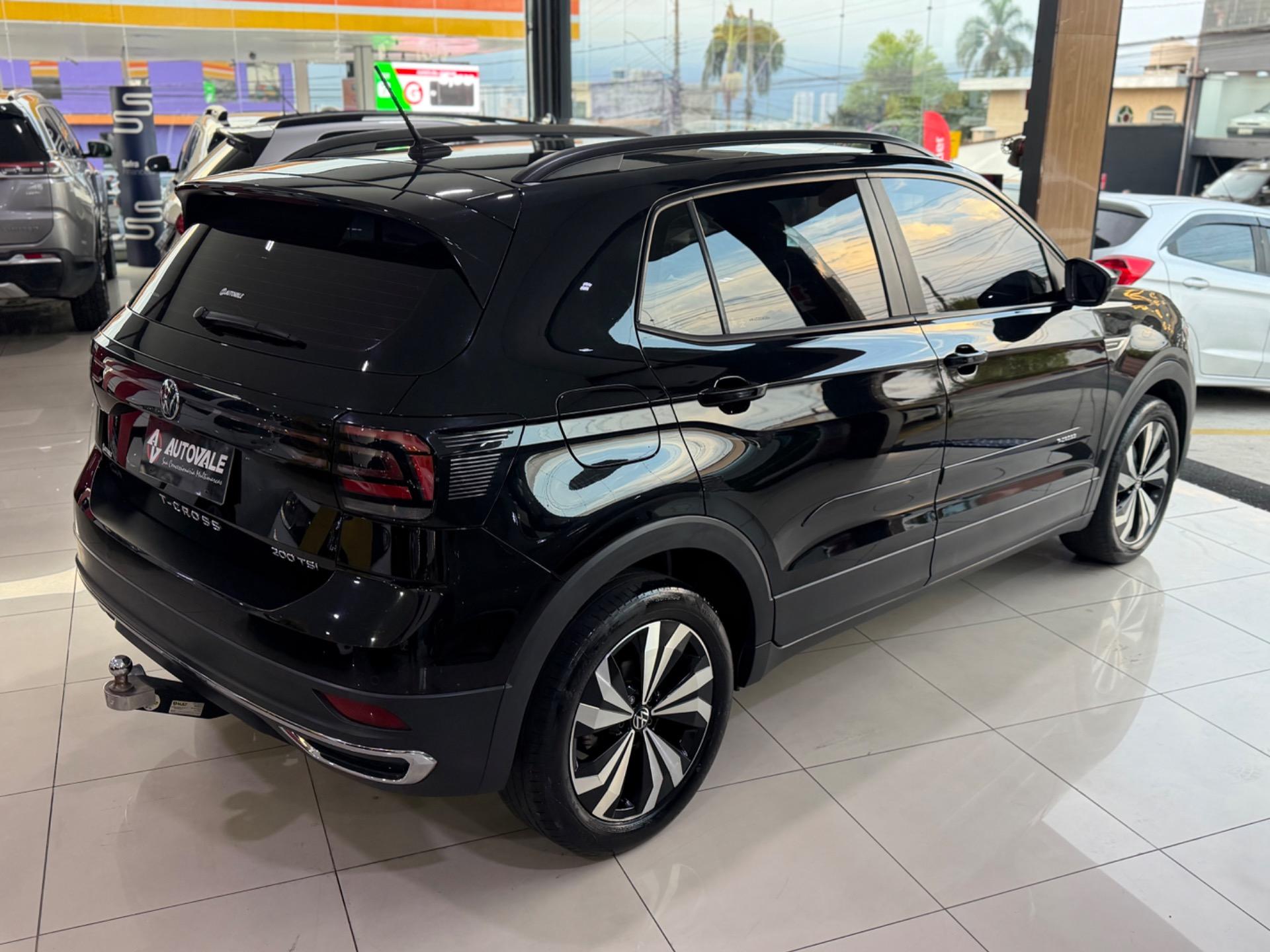 VOLKSWAGEN T-Cross - Foto