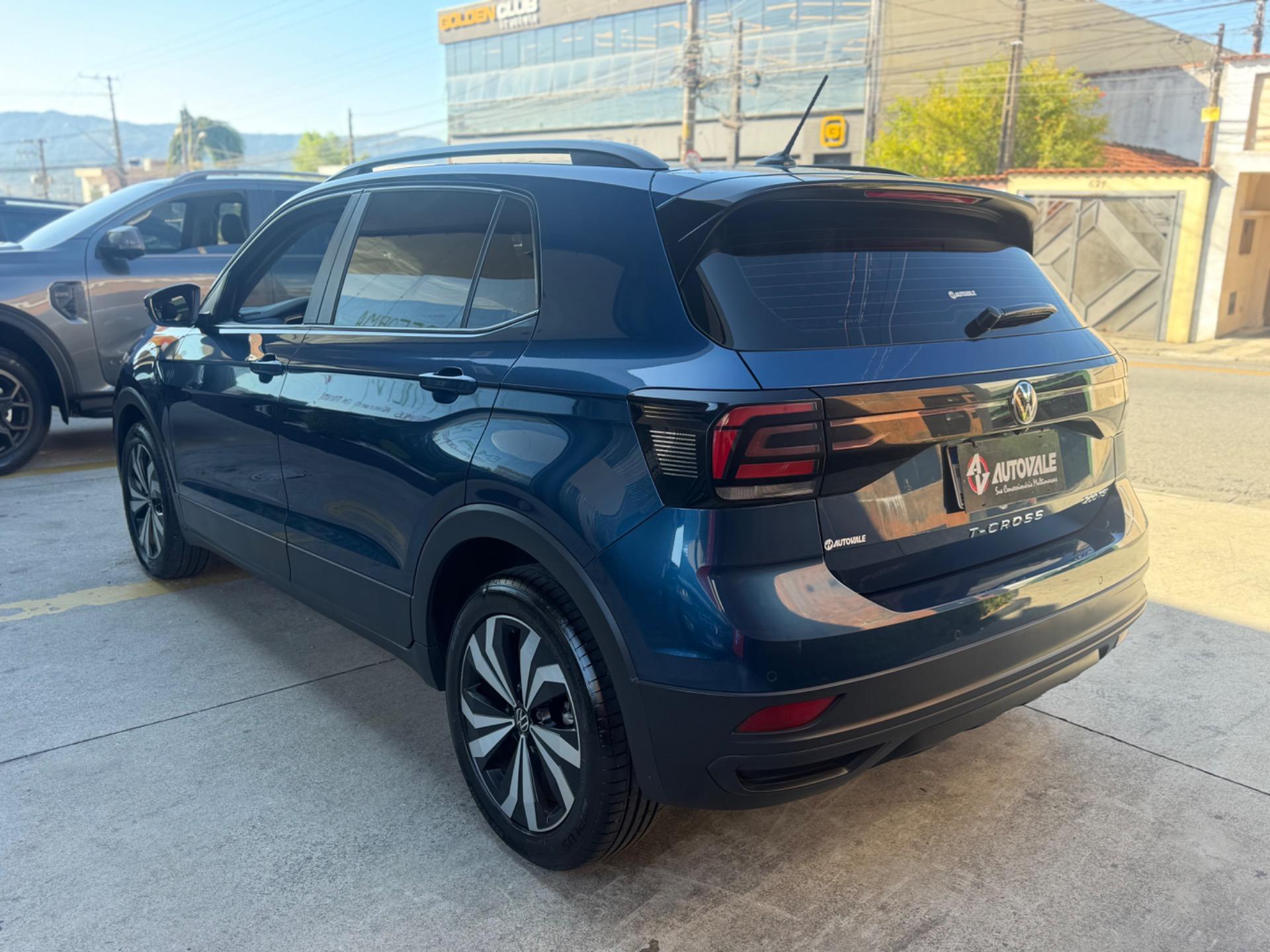 VOLKSWAGEN T-Cross - Foto