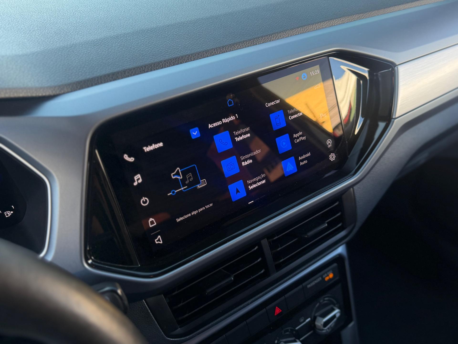 VOLKSWAGEN T-Cross - Foto