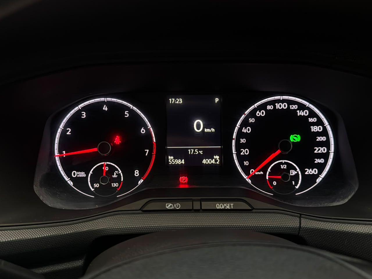 VOLKSWAGEN T-Cross - Foto