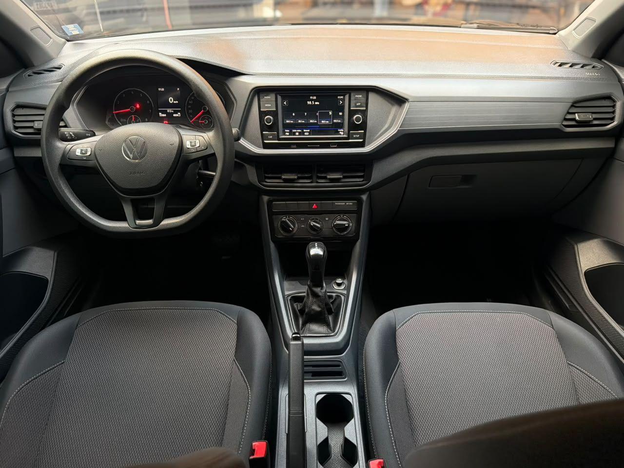 VOLKSWAGEN T-Cross - Foto