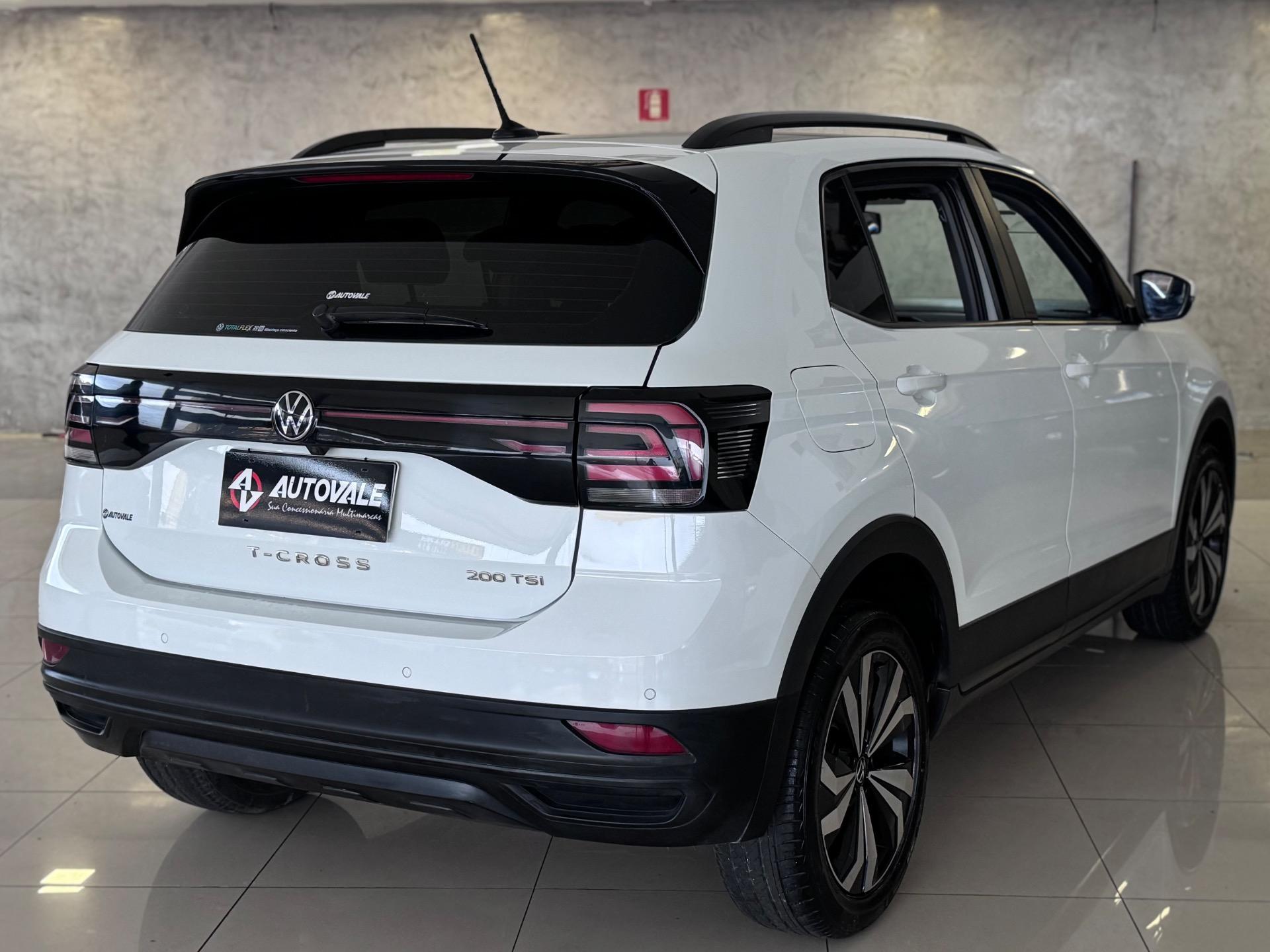 VOLKSWAGEN T-Cross - Foto